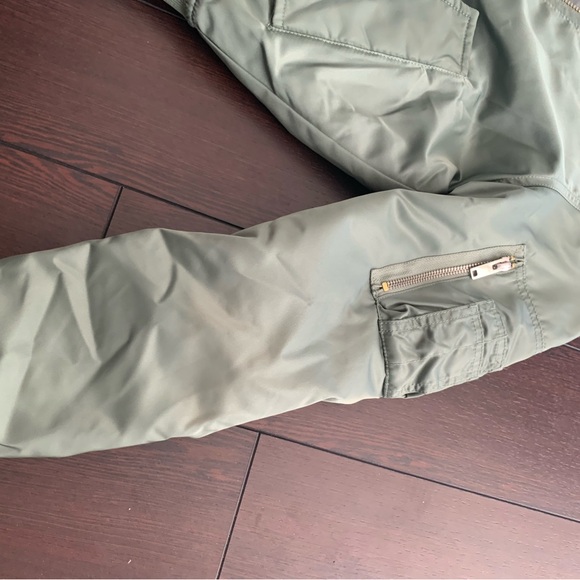 Aritiza Bomber Jacket - Picture 2 of 5